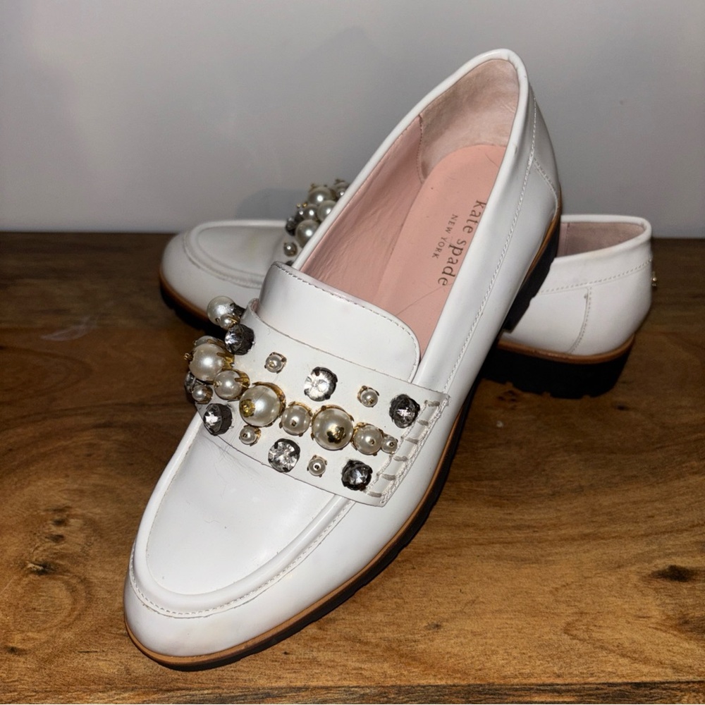 Kate Spade New York karry too posh White pearl  Loafers 8.5